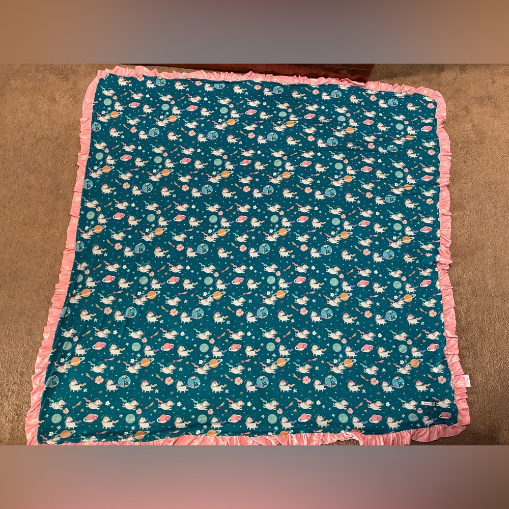 Posh Peanut Nella & Evvy Unicorn Luxe Ruffle Patoo Bamboo Blanket 60x60” Floral